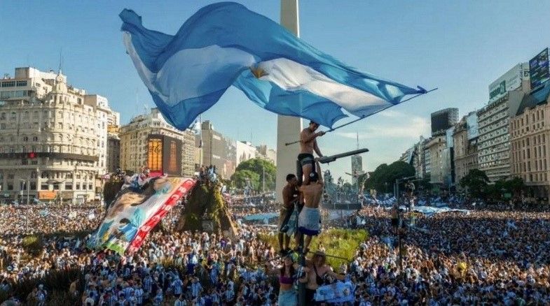 Imagen de "Muchachos, la película de la gente".