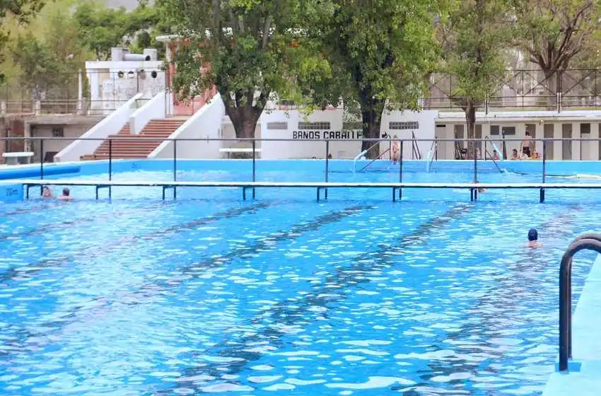 Verano 2021: cuándo reabrirán las piletas públicas y cuál será la fecha de inicio de las colonias