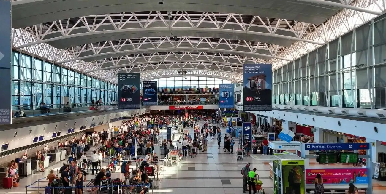 Consejos para no ser víctimas de estafas en la venta de viajes.