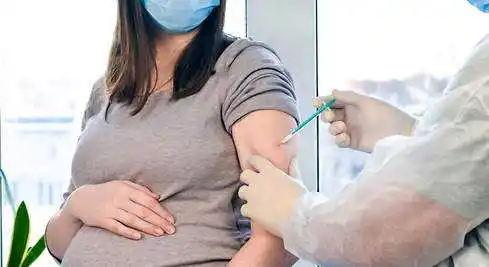 Lanzan el primer Carnet de Vacunación para Adultos en Argentina