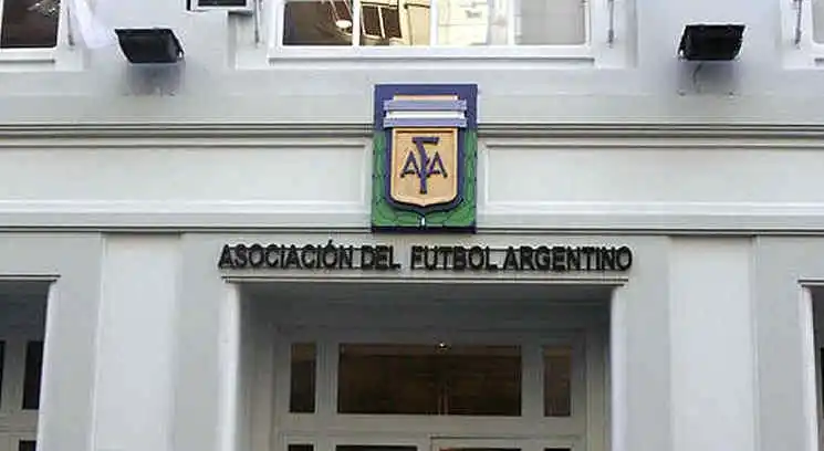 Coronavirus en Argentina: Suspenden el fútbol en todas sus categorías