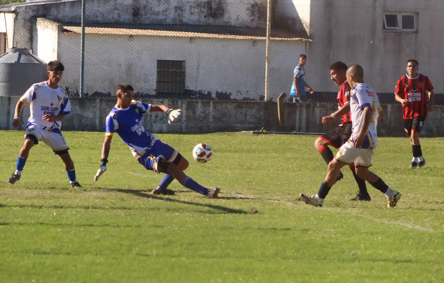 Central volvió al triunfo al golear a El Progreso