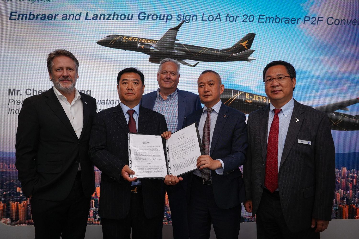 Paris Air Show: Embraer signs agreement with Chinese company for the conversion of twenty E-Jets