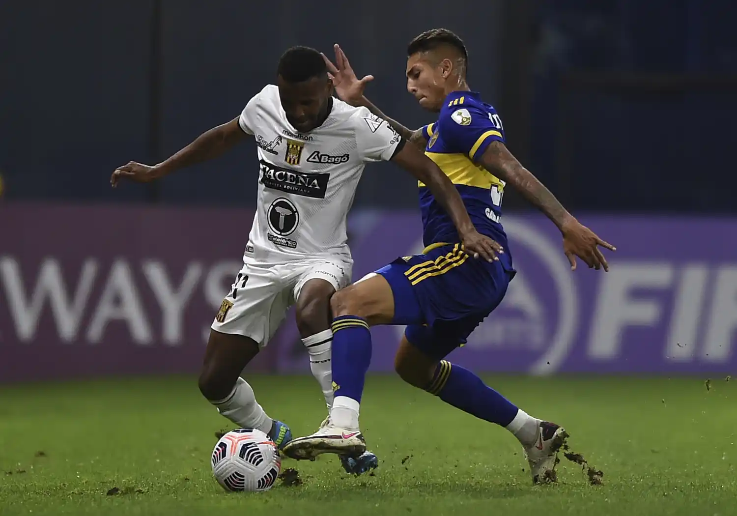 Almendra, uno de los nuevos contagiados en Boca.