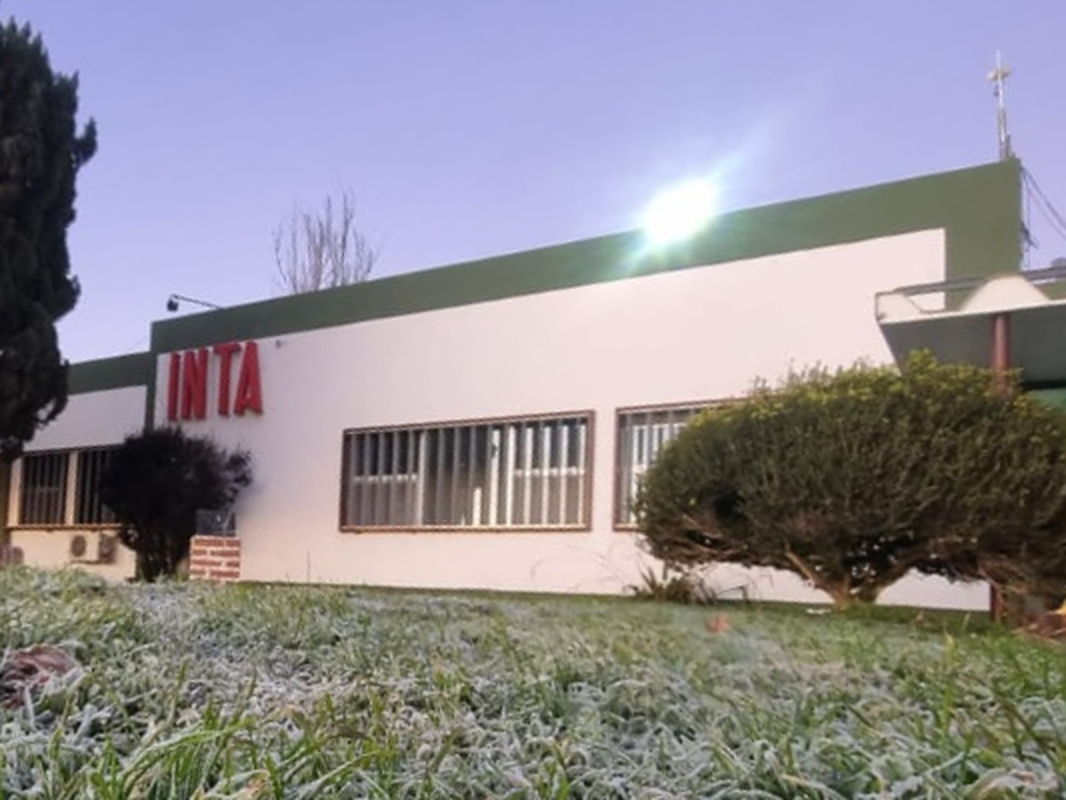 Inta San Pedro: organizan un curso gratuito para aplicadores de fitosanitarios en frutales en la estación experimental