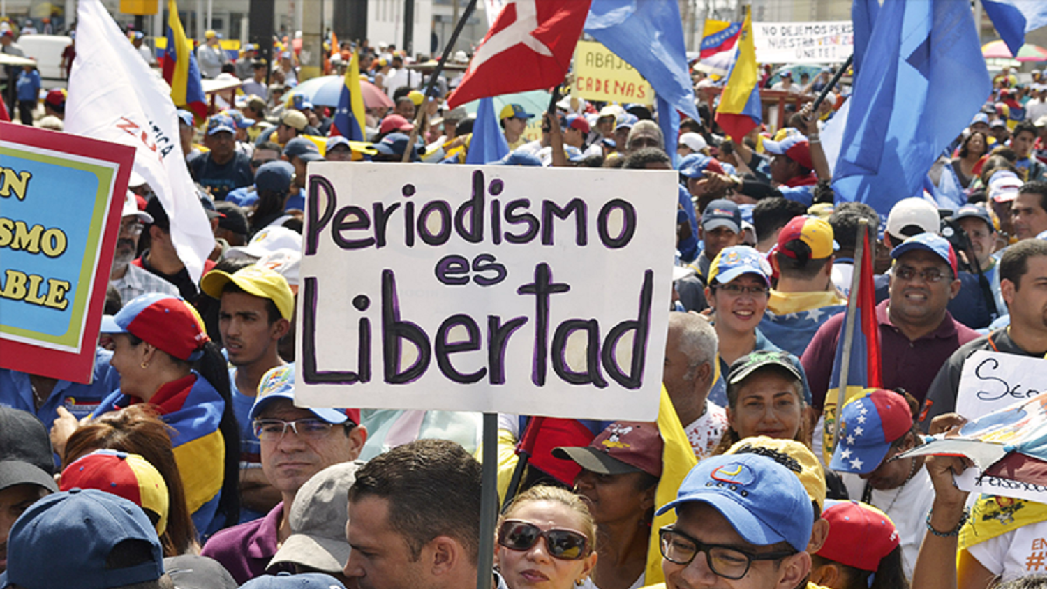 CUANDO UN OFICIO SE CONVIERTE EN RIESGO: así se conmemora en Venezuela el Día del Periodista