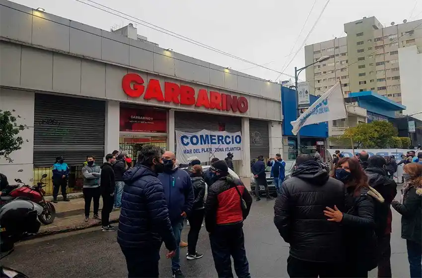 Afirman que Garbarino negocia con un nuevo inversor