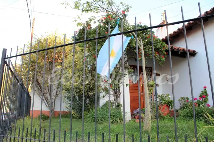 Hay que embanderar la ciudad de celeste y blanco
