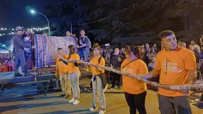 Los 487,22 metros fueron transportados enrollados en un carrete.