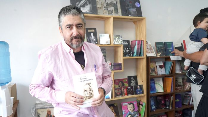 Arturo Serrano. Escritor