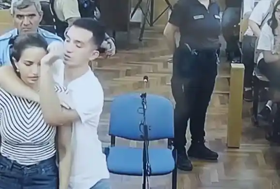 Néstor Soto, al explicar cómo le hizo la llave para asfixiarla.