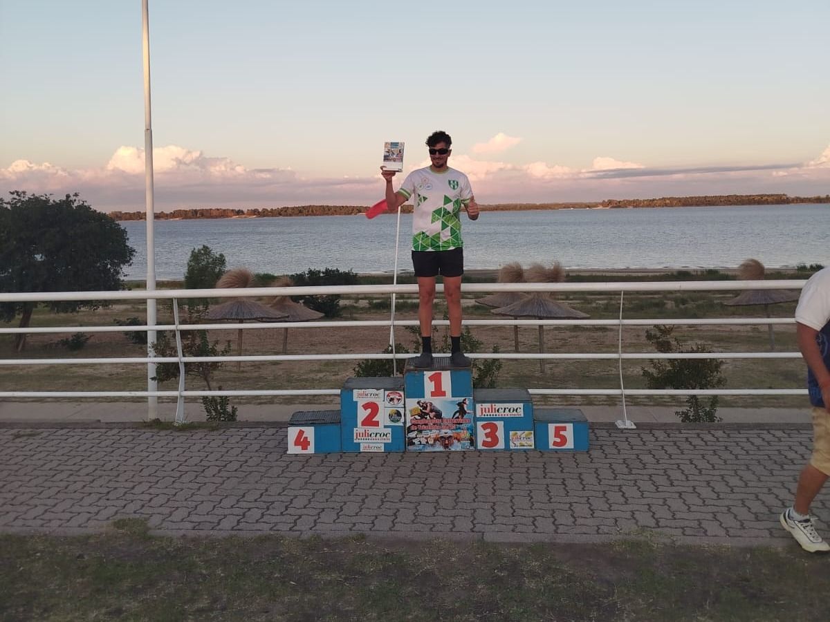 Pablo Denoni se consagró 1º en la categoría 40-49 años