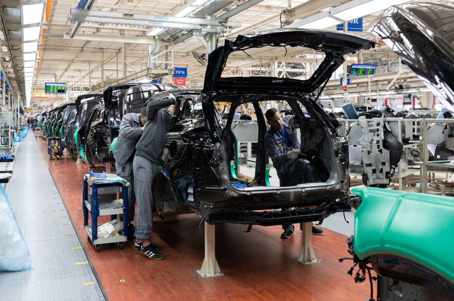 La producción de autos creció 9,4% en abril y consolida su repunte