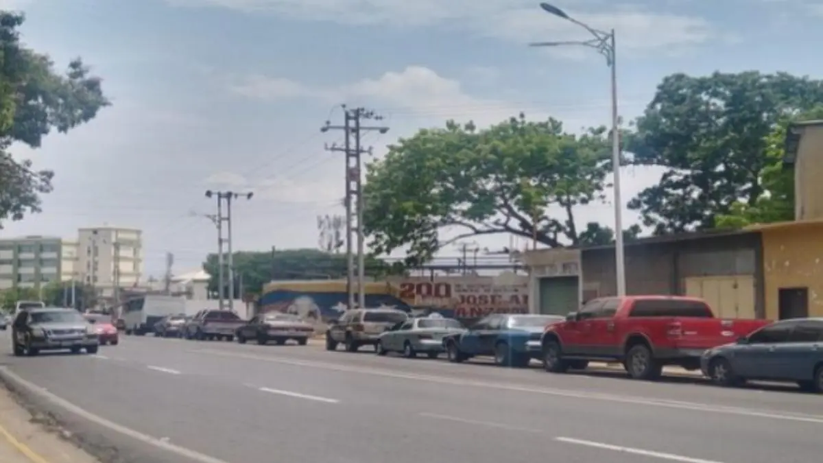 SIGUEN VICIOS: Plan Pico y Placa para el suministro de gasolina en Anzoátegui no basta