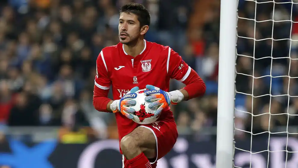 Alvarado sumó un arquero de jerarquía: Nereo Champagne