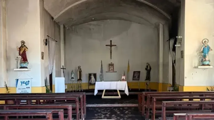 Incendiaron una capilla y generaron la indignación de todos los vecinos