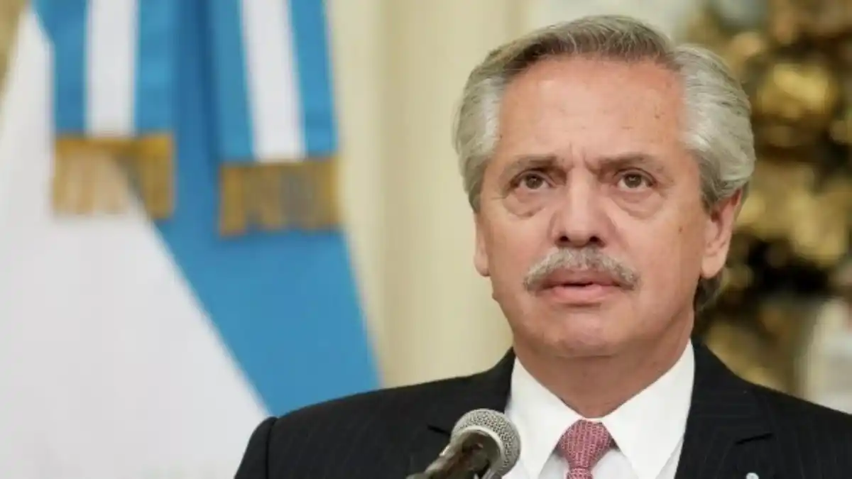 Fiscalía argentina ordena una nueva averiguación por corrupción contra el expresidente Alberto Fernández