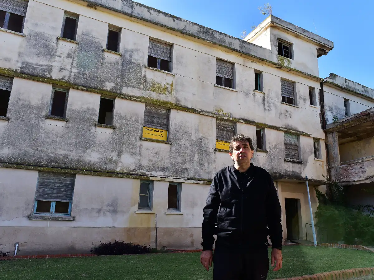 Cuidar al Viena: un “mandato” familiar para Héctor       