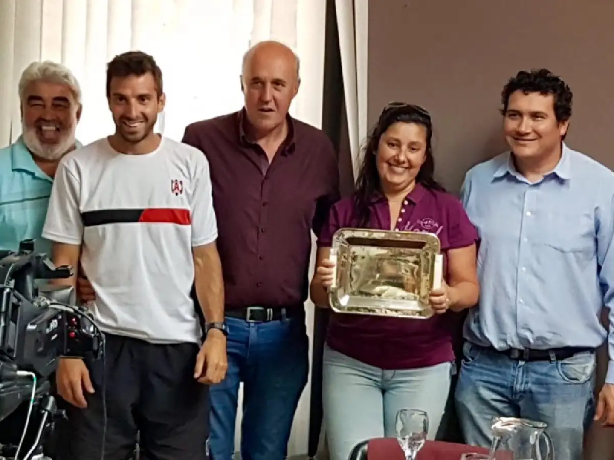 Homenaje a los campeones