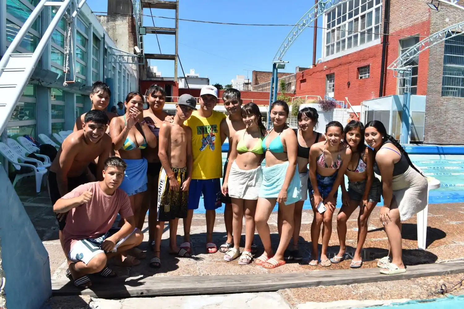 Nueva Oportunidad no se toma vacaciones: miles de jóvenes disfrutan de las actividades de verano