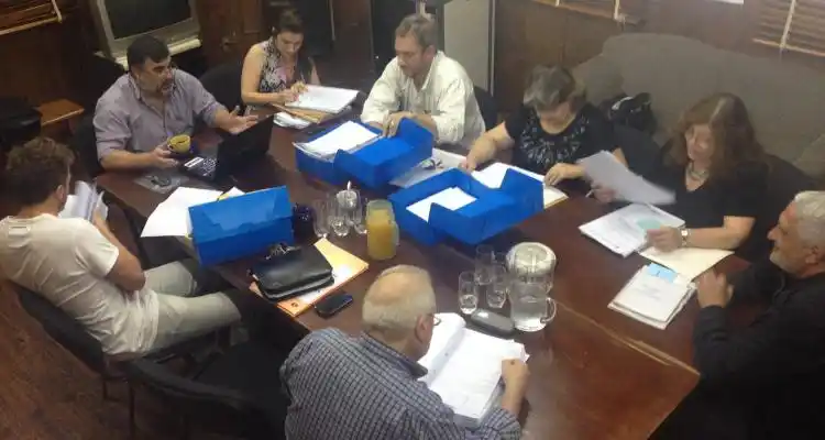 Concejo contrata abogado para la Comisión Investigadora, que recorre obras sin terminar