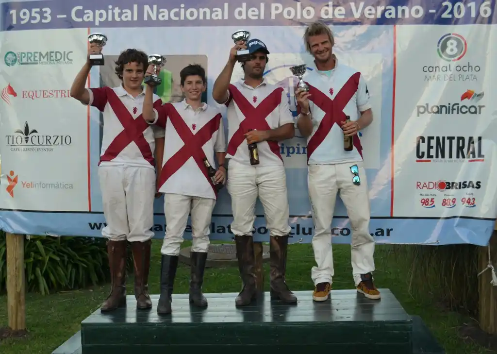 Benavídez se quedó con el triangular