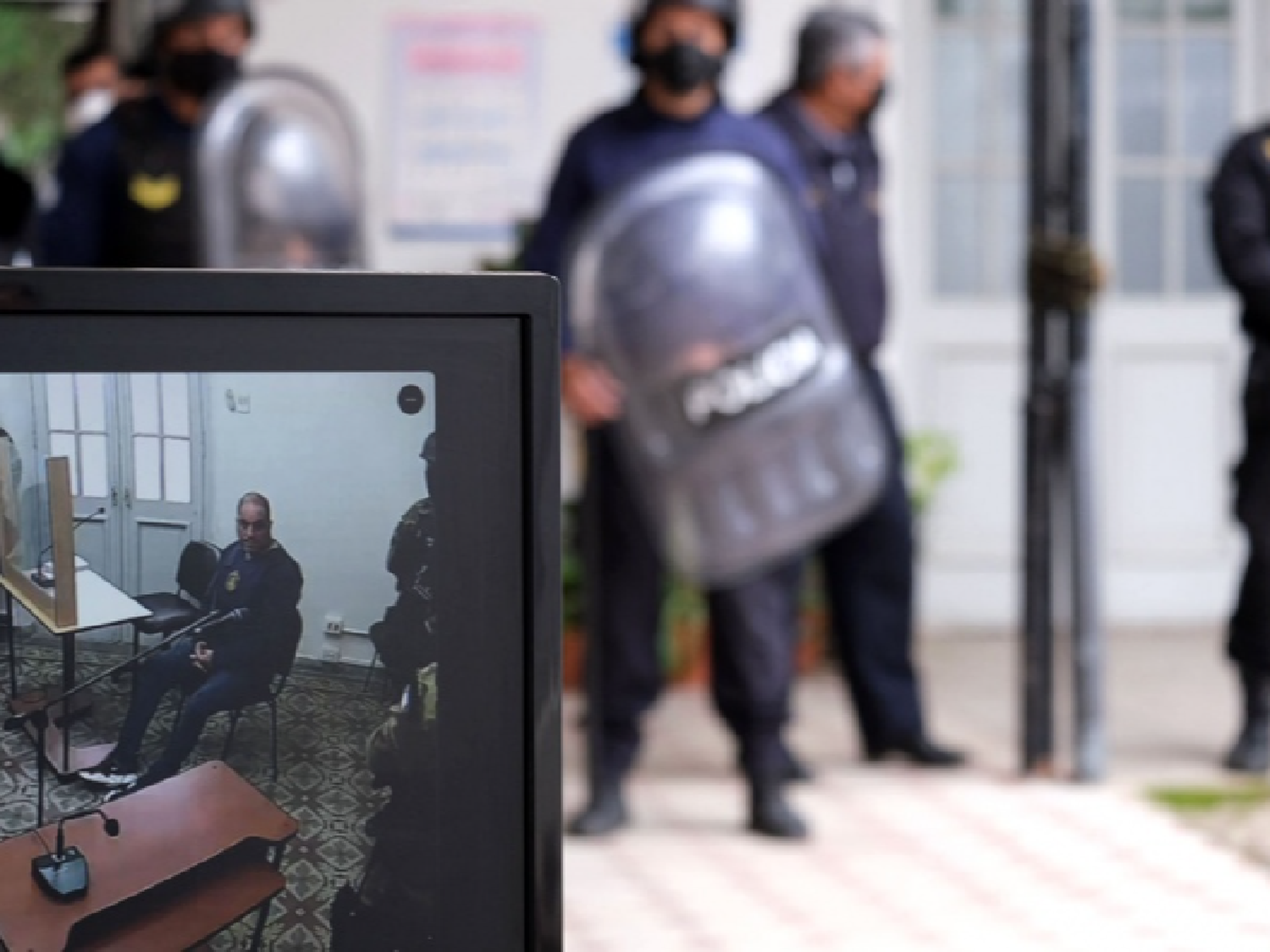 "Si me dejan libre, tengo negocios que puedo volver a operar y podré pagar"