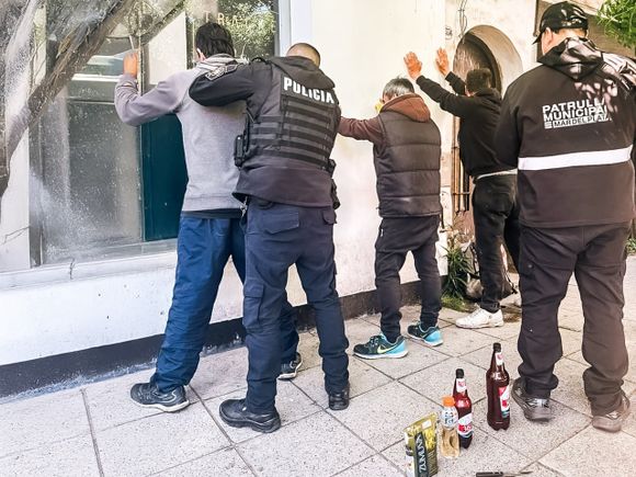 La Patrulla Municipal intervino ante tres trapitos borrachos en la vía pública