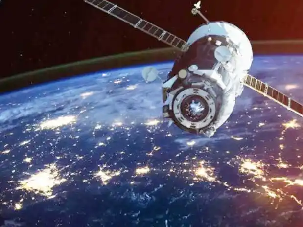 El espacio exterior y la IA no deben ser utilizados como armas