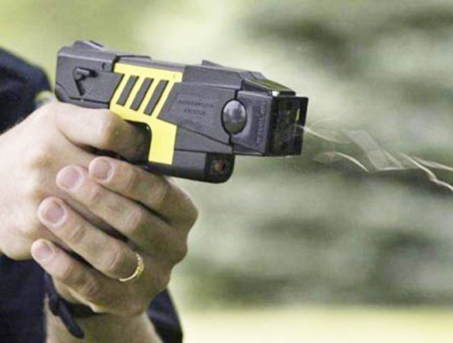 El Gobierno porteño confirmó la compra de 300 pistolas Taser