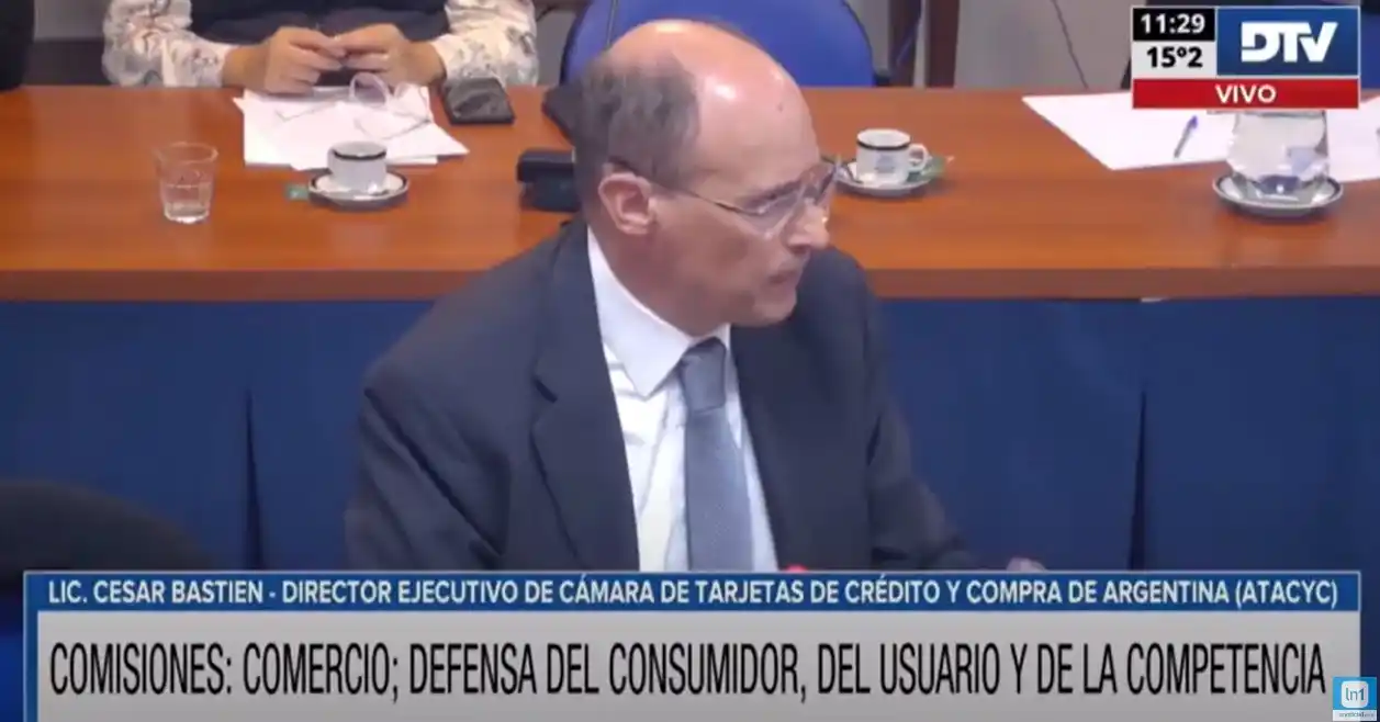 Comercialización con tarjetas de crédito: Nueva ronda de expositores sobre la problemática 