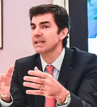 Urtubey sostuvo que sería "una estafa" la unidad de la oposición
