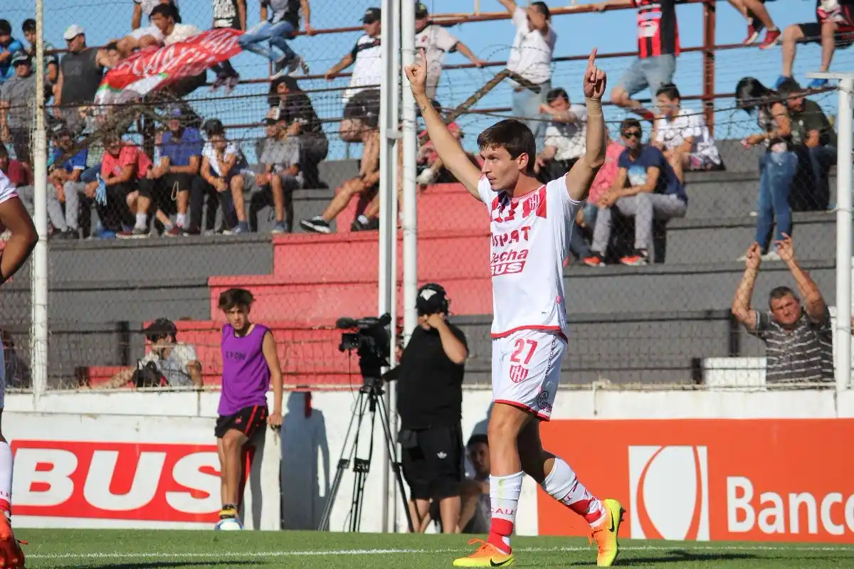 ¿Velez viene por Franco Soldano?