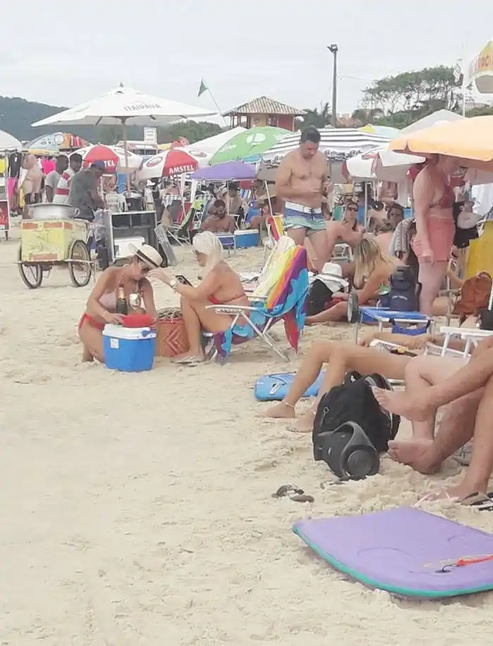 El bronceado es signo de daño: consejos y cuidados de la piel para el verano