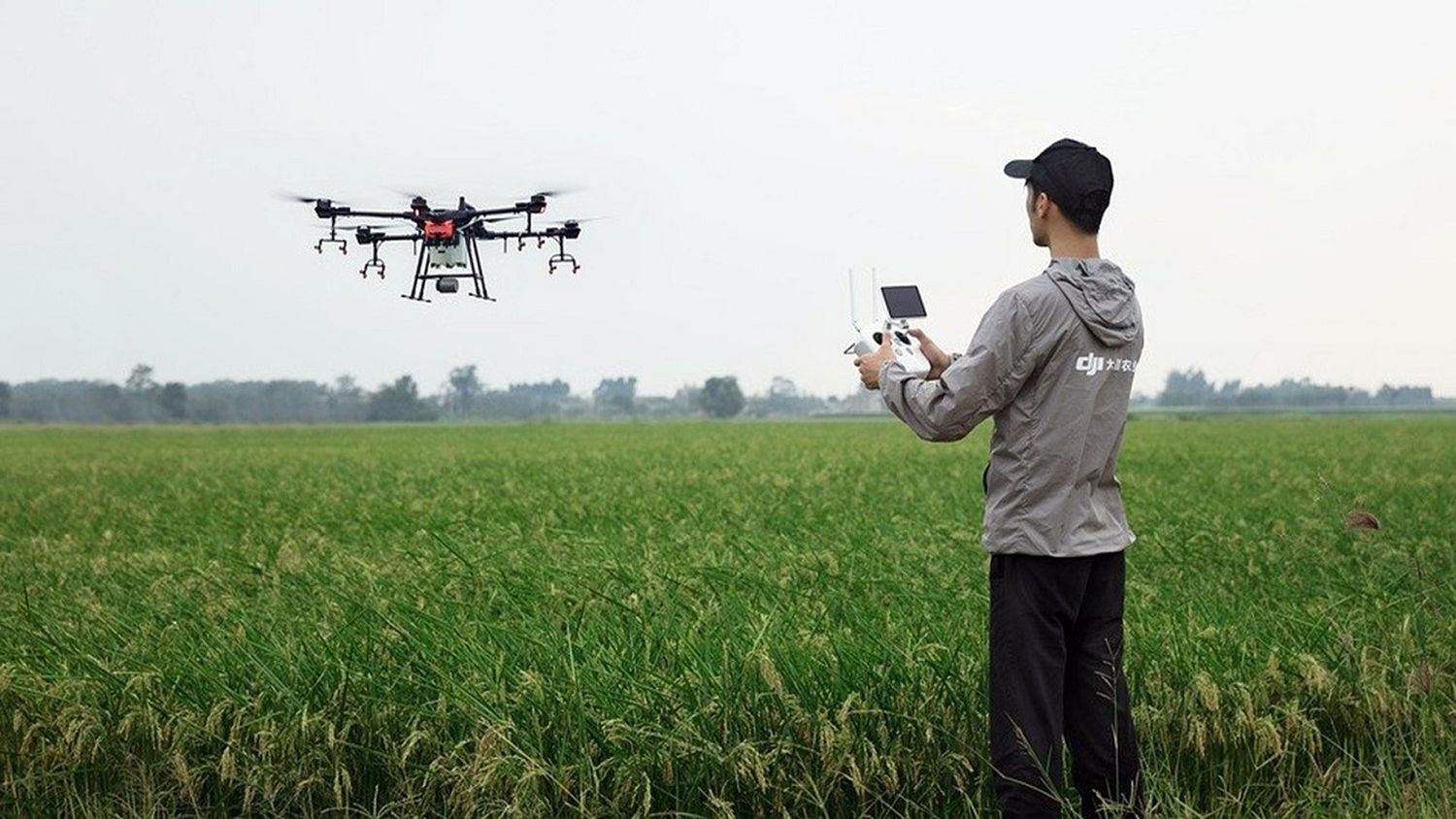 En 2025 realizarán un taller de manejo de drones