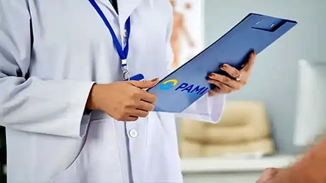 Médicos de PAMI. Realizaron un paro de 72 horas por el ajuste que sufre el sector