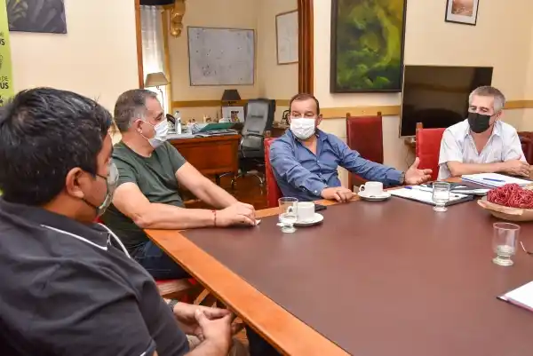 Reunión con autoridades de Seguridad Provincial: Plantearon las necesidades de contar con nuevos móviles y de incorporar agentes en la policía comunal