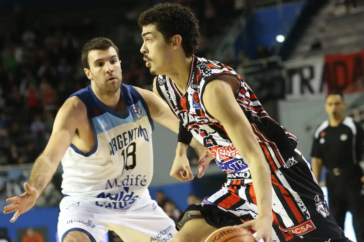 Eric Flor: “La clave del partido estuvo en la defensa”