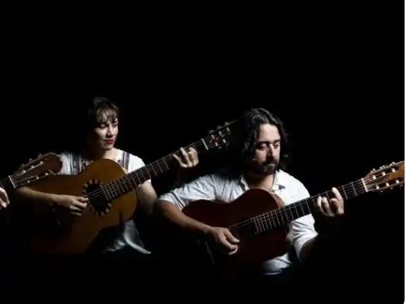 Nadia Ojeda y Juan Martín Caraballo, serán dos de los números artísticos de la noche.
