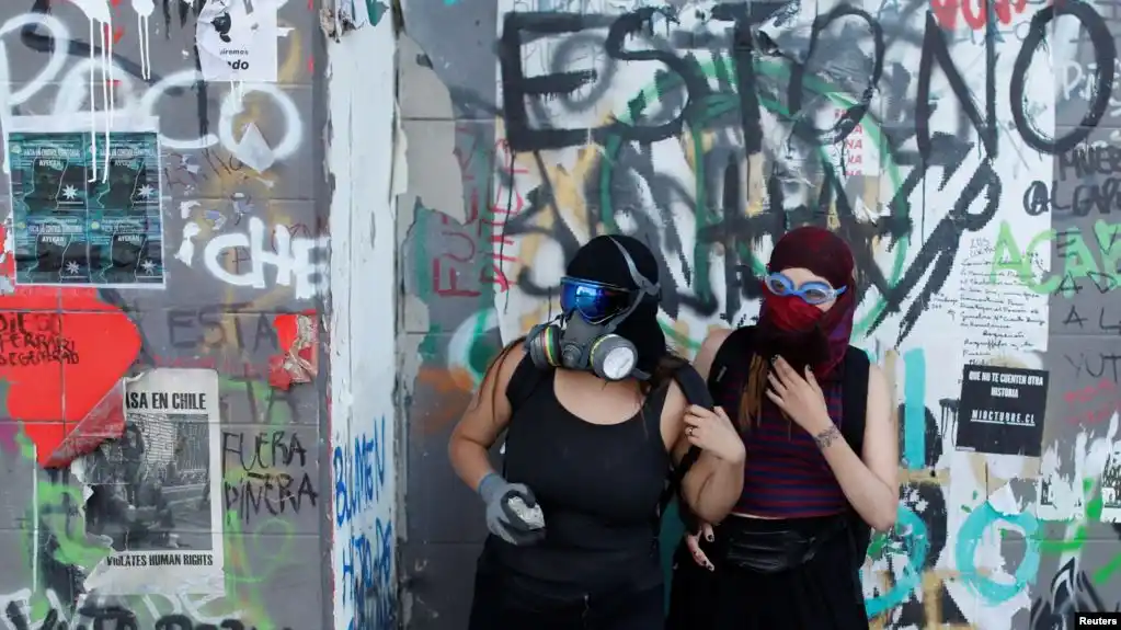Con protestas y asambleas los chilenos quieren cambiar el rumbo del país