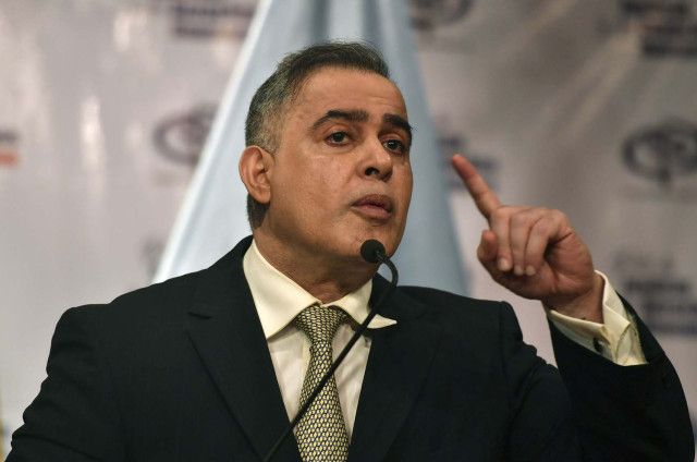“Intentan apropiarse de Petrocaribe”: régimen ordena investigar a funcionarios de Juan Guaidó
