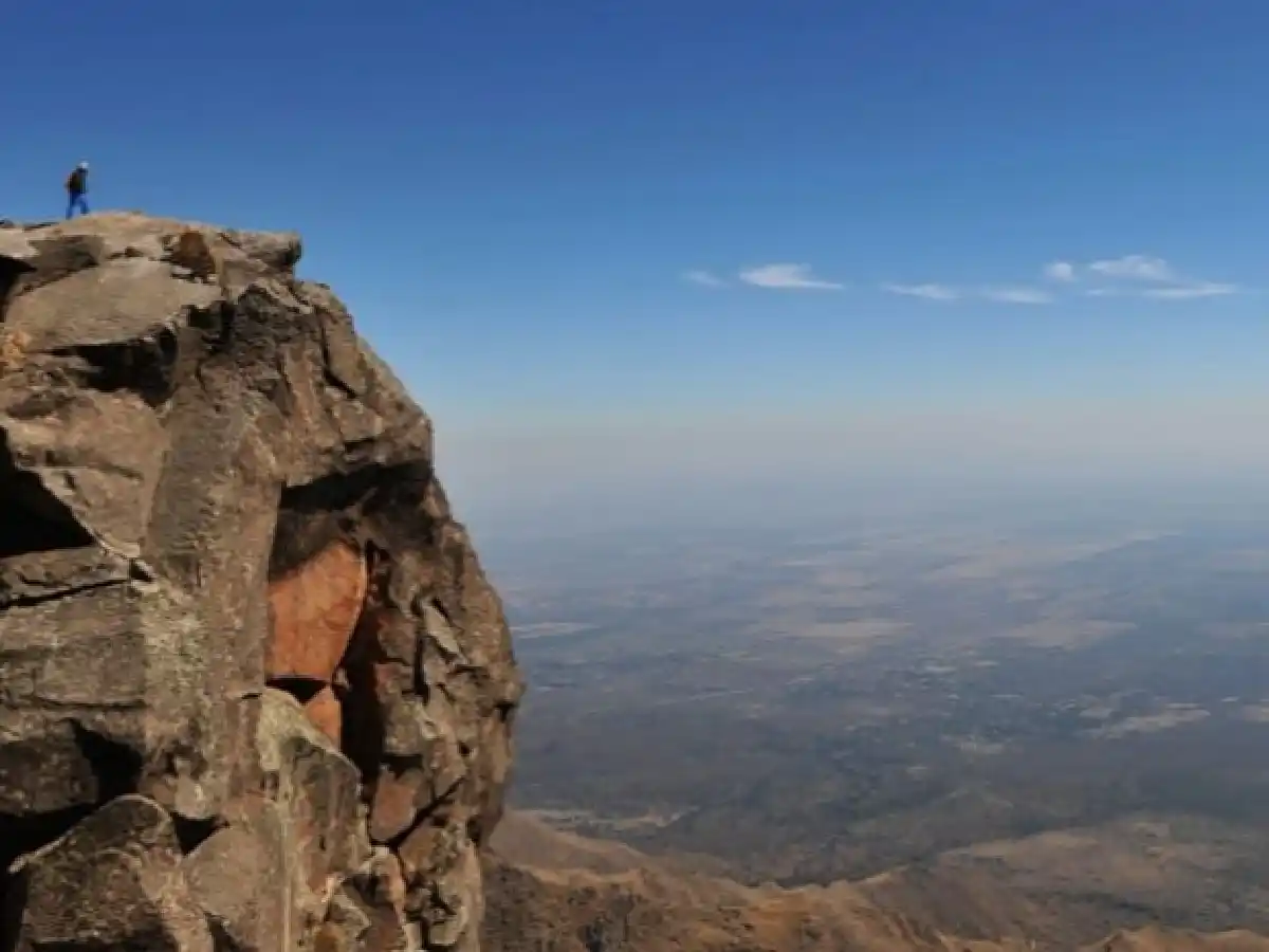 Buscan a dos hombres perdidos en la zona del Cerro Champaquí