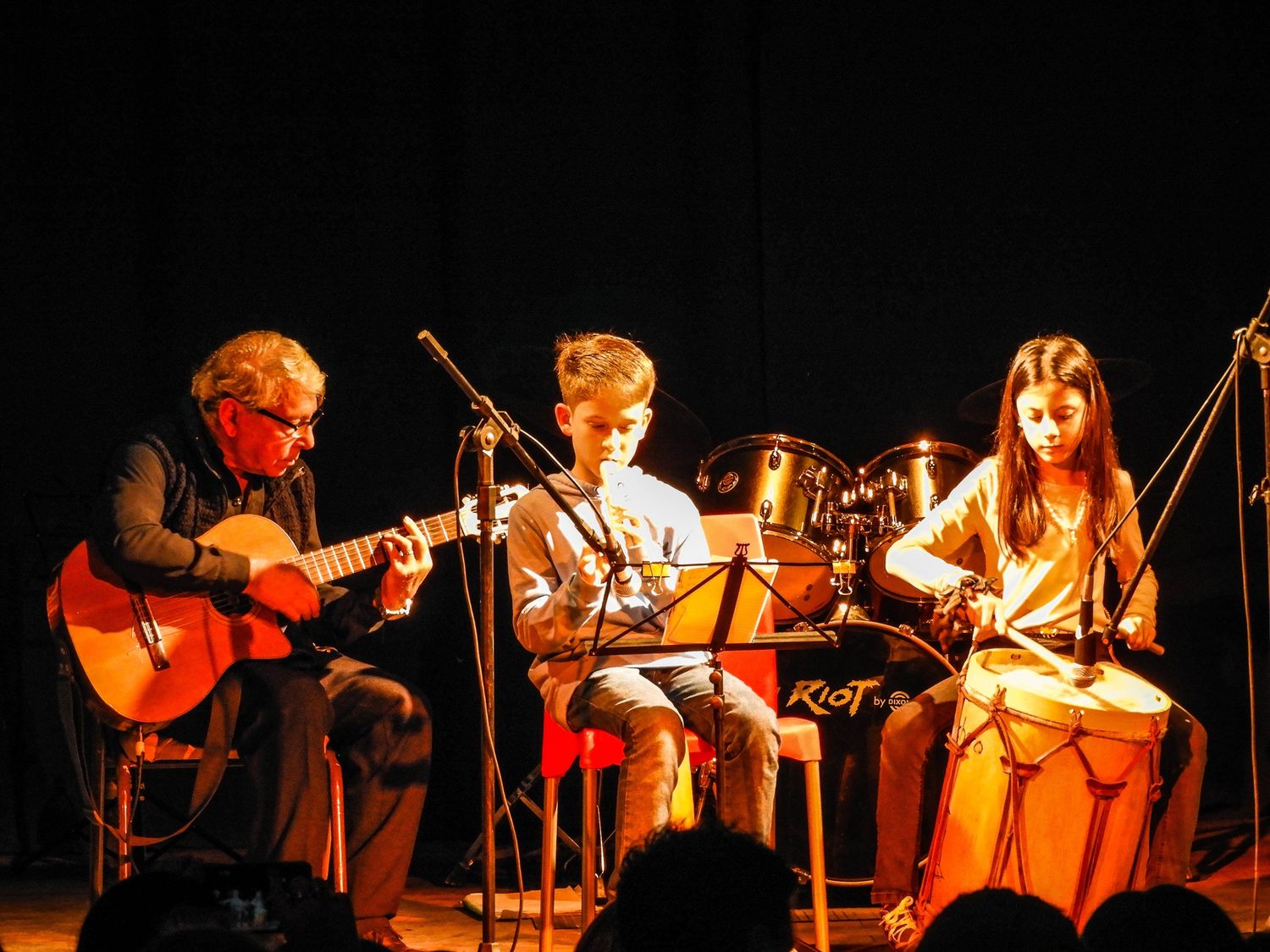 Multitudinario cierre de talleres culturales