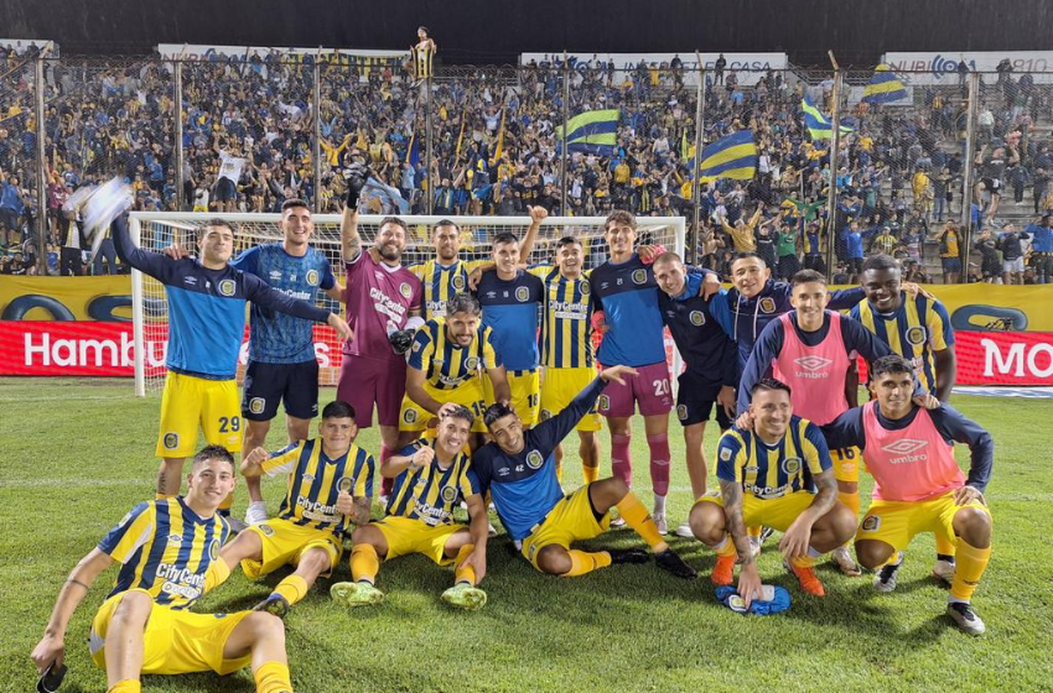 Central sufrió pero le ganó a Racing por penales y pasó a las semifinales