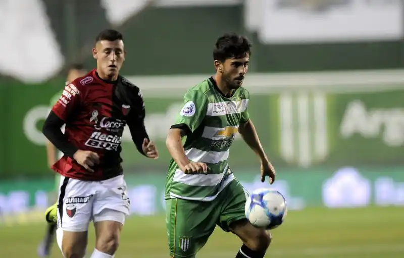 Banfield y Colón repartieron puntos y aburrieron