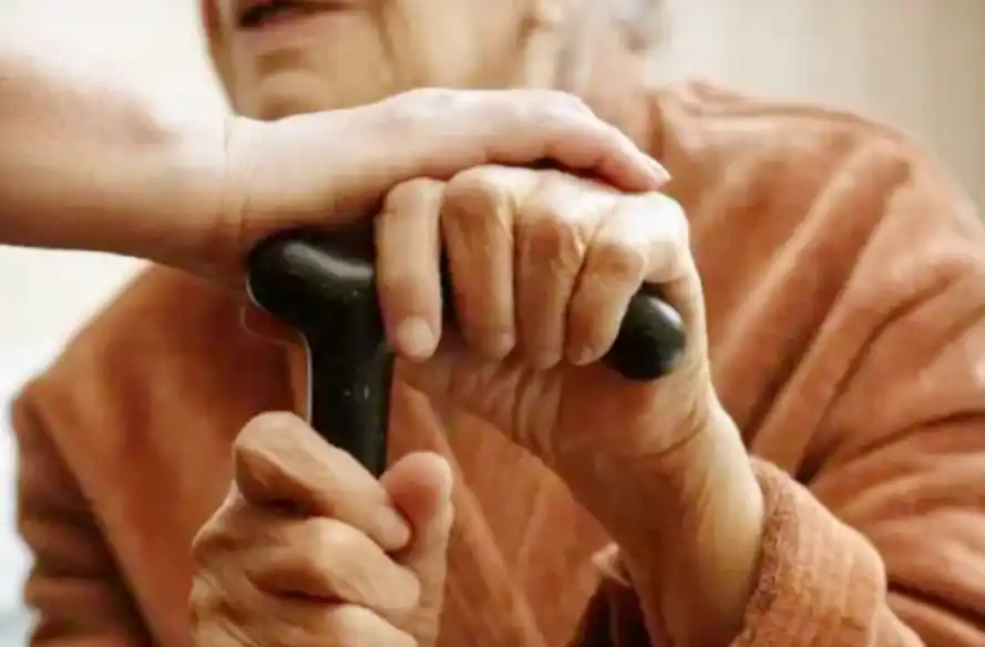 El Episcopado advierte sobre el “abandono silencioso” de los adultos mayores