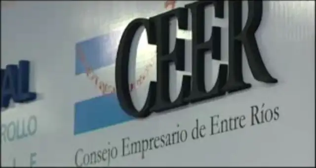 Empresarios piden "amplio plan" para pagar impuestos 