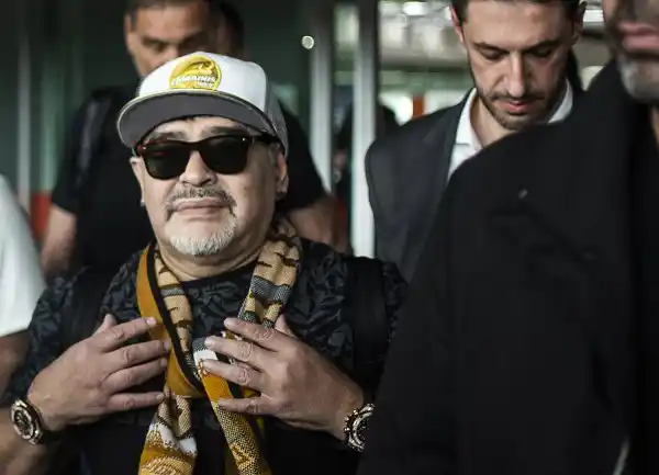 Maradona llegó a México y generó una revolución
