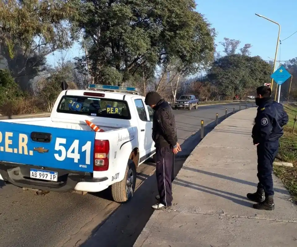 Intentó robar en Pueblo Belgrano y huyó corriendo hacia el Parque Unzué
