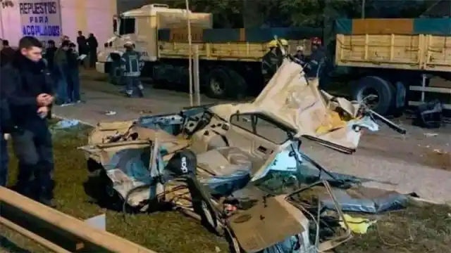 Un policía a una madre: "¿Por qué tenés tantos hijos si no podés cuidar a uno?"